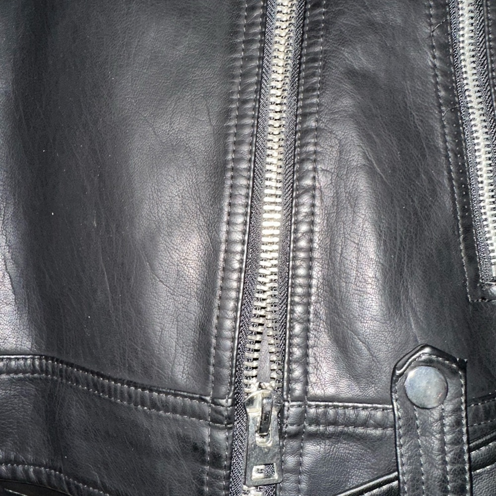 Topshop black faux leather moto jacket - Picture 6 of 10